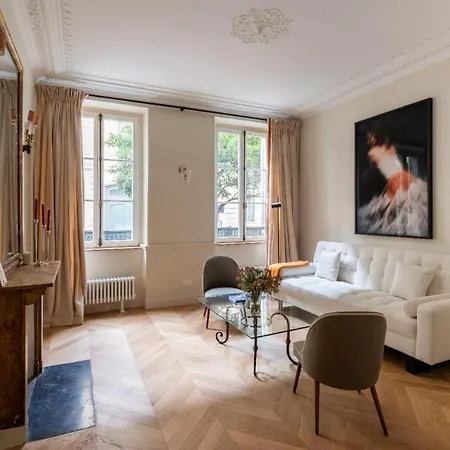 Elegant And Tranquil 1 Bed Parasian Gem